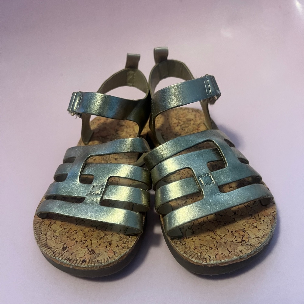 Toddler girl Osh Kosh Sandals, Toddler 6M